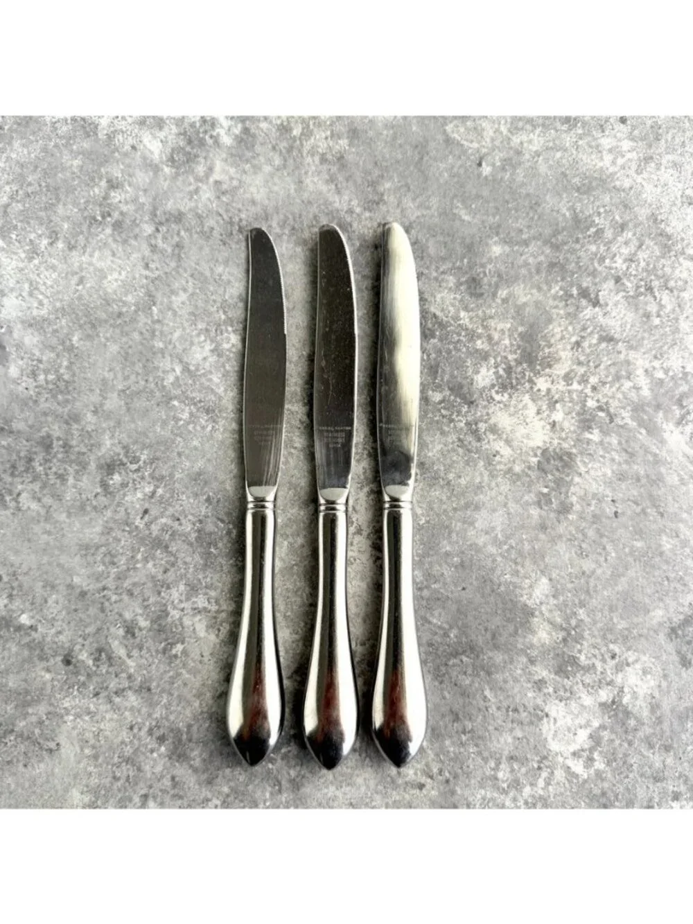 Reed & Barton Stainless Flatware Jamestown Pattern Dinner Knives 9